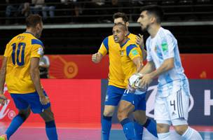 Sarmiento brilha nos pênaltis e Argentina elimina Brasil na Copa América de  Futsal - Jogada - Diário do Nordeste
