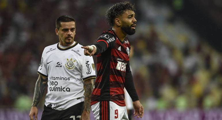 Corinthians e Flamengo disputaram nesta quarta o jogo de ida das finais da Copa do Brasil