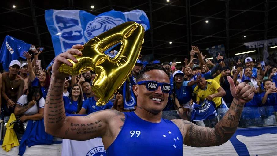 Edu é o artilheiro do Cruzeiro