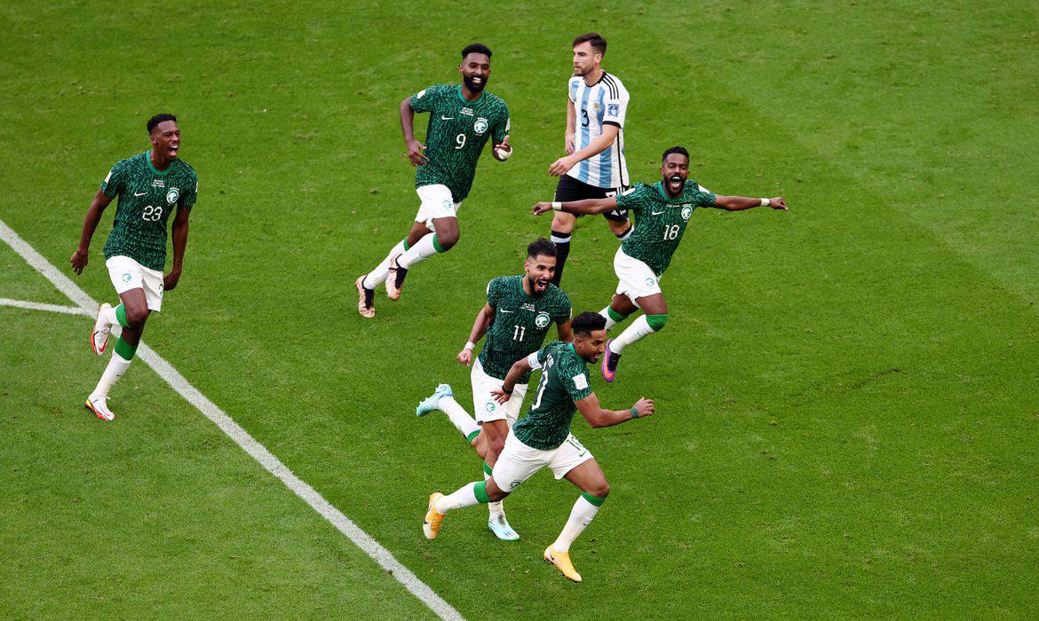 Arábia Saudita venceu Argentina por 2 a 1