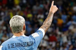 Arrascaeta comemora gol do Uruguai contra Gana na Copa do Mundo (Foto: KHALED DESOUKI/AFP via Getty Images)