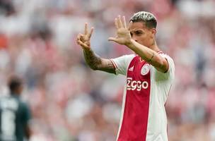 Ajax teria definido valor para vender Antony ao Manchester United. (Foto: Reprodução/Ajax FC)