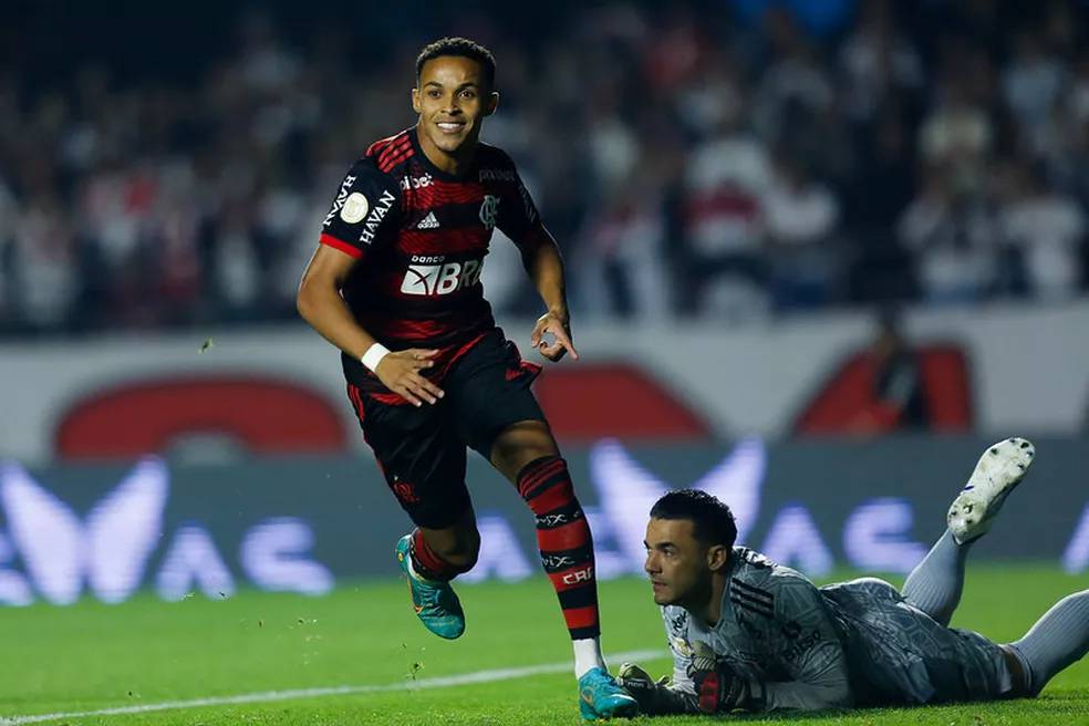 Lázaro, São Paulo x Flamengo, Campeonato Brasileiro