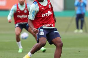 Endrick em treino pelo Palmeiras (Foto: Cesar Greco/Palmeiras)