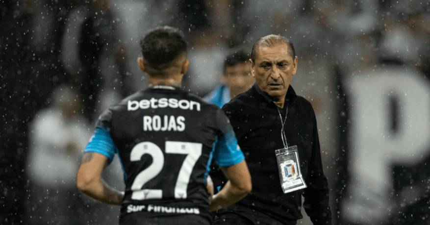 Corinthians e Racing duelam pela Sul-Americana Rodrigo Coca / Corinthians