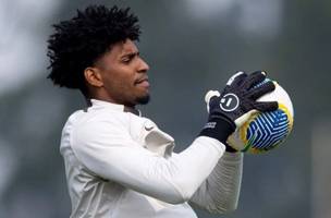 Hugo Souza em treino do Corinthians (Foto: Rodrigo Coca / Corinthians)