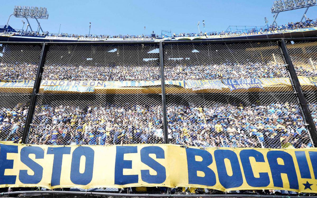 Torcida do Boca Juniors em La Bombonera