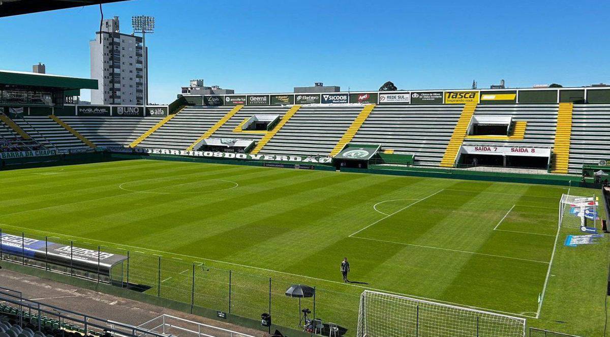 Duelo sera na Arena Conda, casa da Chapecoense Chapecoense/Divulgacao