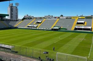 Duelo sera na Arena Conda, casa da Chapecoense Chapecoense/Divulgacao (Foto:  Chapecoense/Divulgacao)