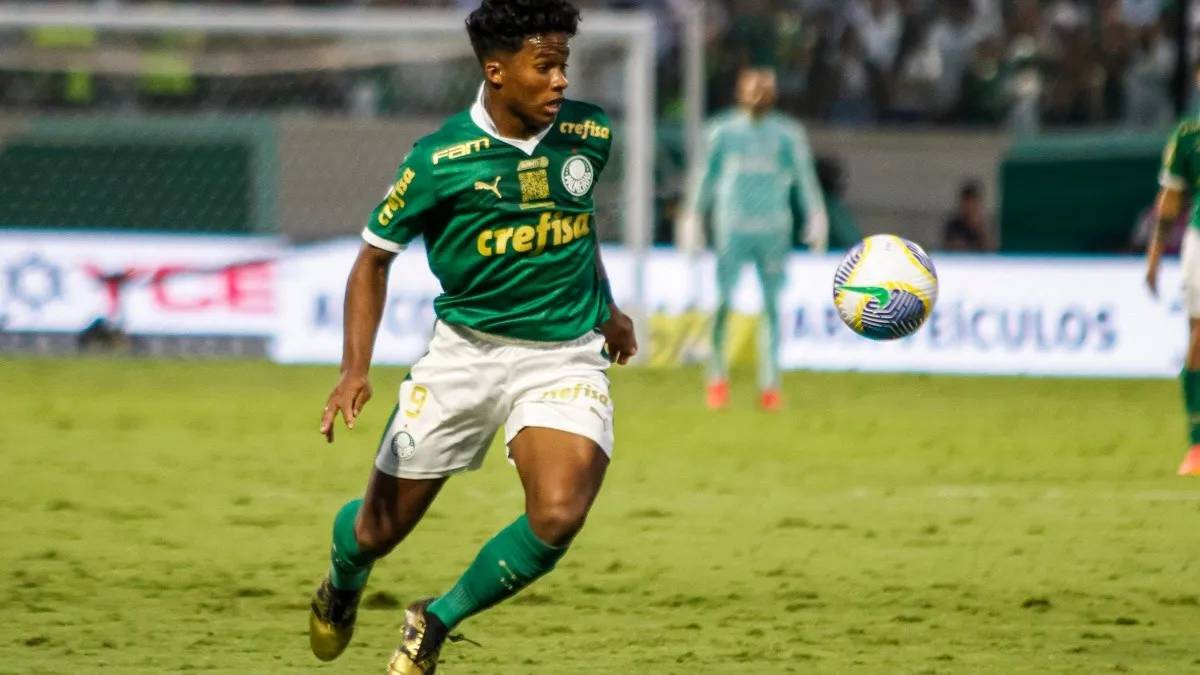 Palmeiras: Endrick recebe terceiro amarelo, fica suspenso e não joga contra o Criciúma