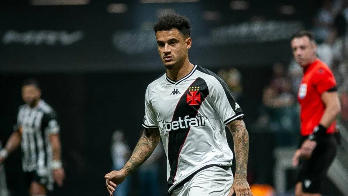 Torcedores do Vasco reagem nas redes sociais à reestreia de Philippe Coutinho; veja