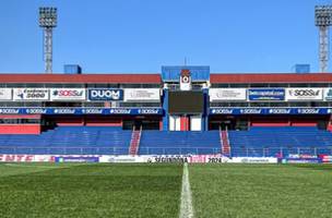 Estadio Durival Britto e Silva sera o palco do jogo desta quinta-feira (16) Foto: Divulgacao/@paranaclube (Foto:  Foto: Divulgacao/@paranaclube)