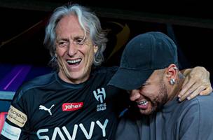 Jorge Jesus garante ainda conversar com Neymar, que esta no Brasil (Foto: Divulgacao / Al Hilal)