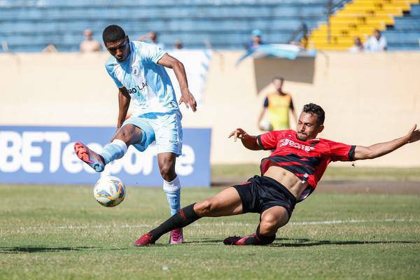 Primeira colocacao na tabela esta em jogo no ultimo desafio da primeira fase do estadual