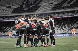 A equipe cruzmaltina tem 13 jogadores em seu ultimo ano de contrato, e uma reformulacao no elenco deve ocorrer ao final da temporada. (Foto: Matheus Lima/Vasco.)