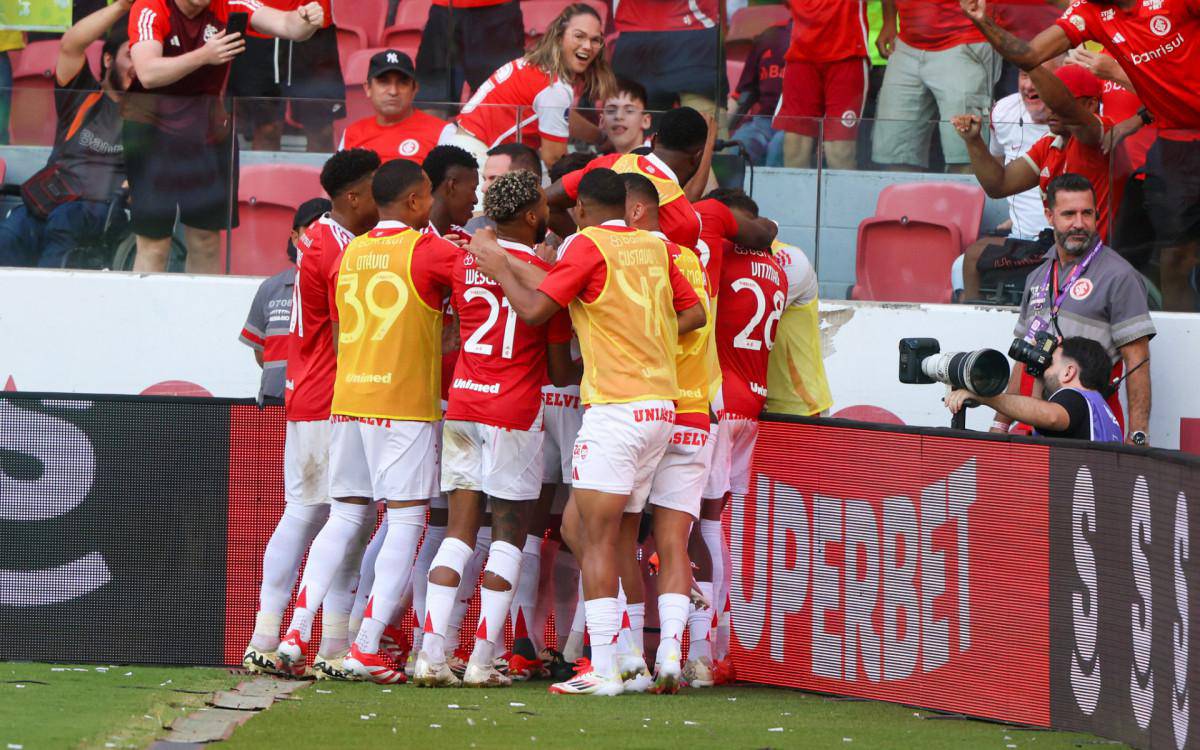 Comemoracao dos jogadores do Internacional