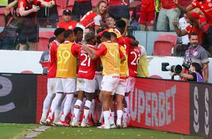 Comemoracao dos jogadores do Internacional (Foto: Ricardo Duarte/Internacional)