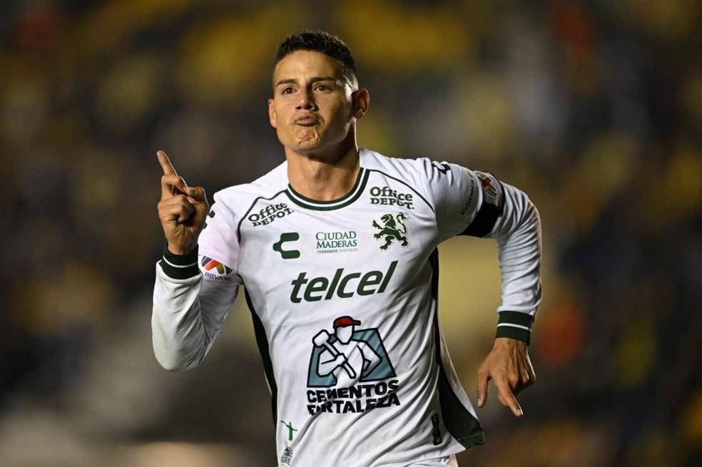 James Rodriguez comemora gol marcado em America-MEX 1 x 1 Club Leon