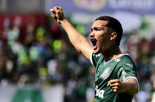 Ruan Ribeiro em acao pelo Palmeiras, em 2023 (Foto: Marcos Ribolli)